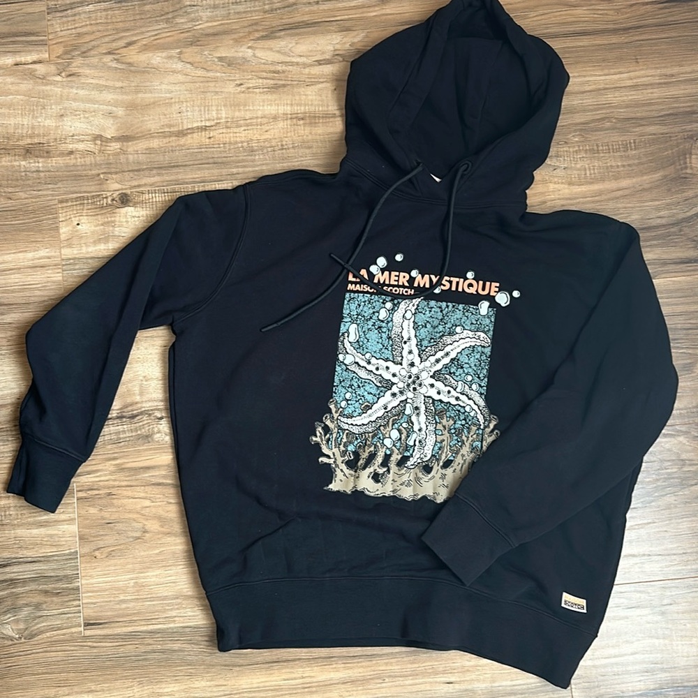 Oversized hoodie